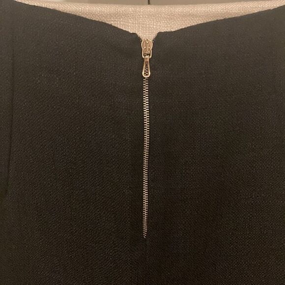 Les Copains A Line skirt with exposed back zipper. Beige/black. Size 42/6. - Picture 5 of 8